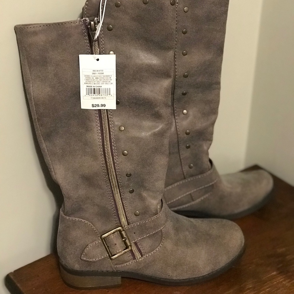 Girls Grey Boots Size 3